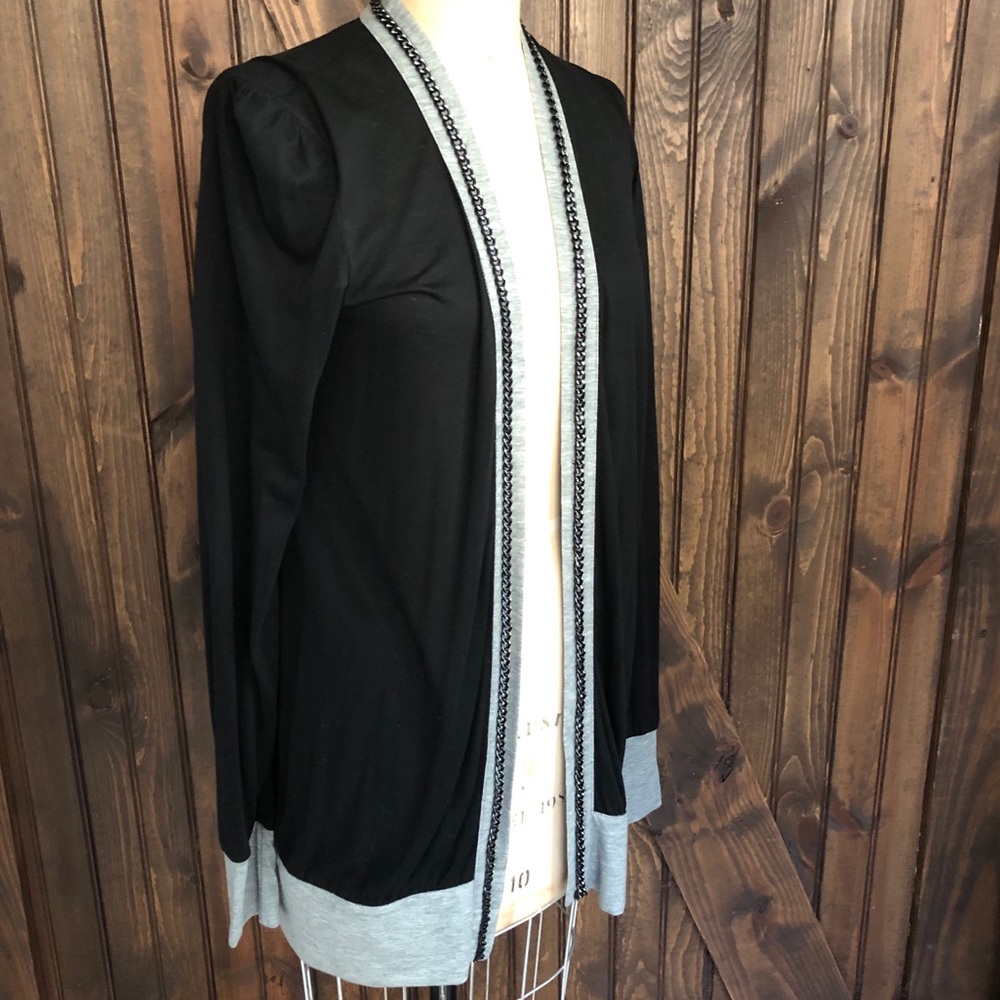Erin Kleinberg Blk Cotton Cardigan w Chain Detail